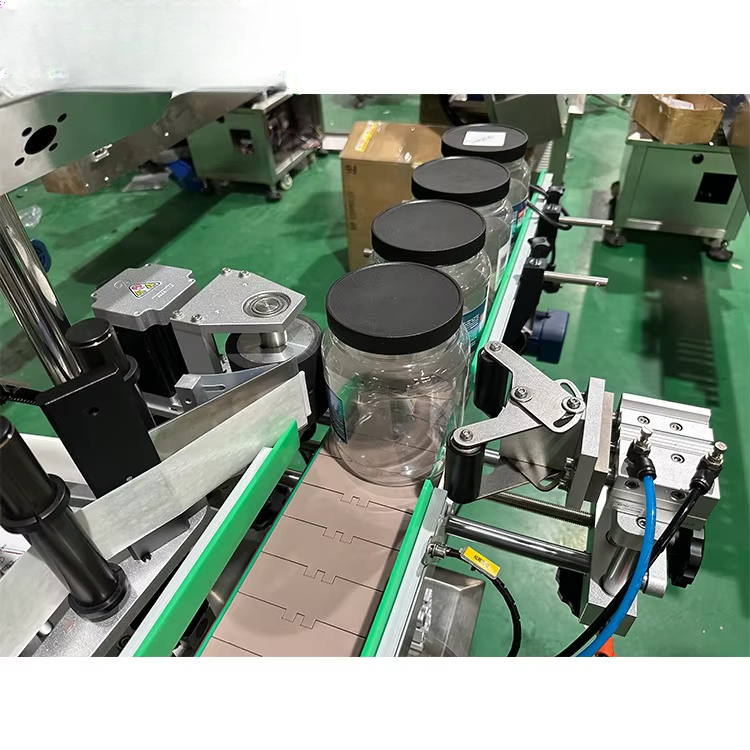 Automatic Round Bottle Labelin - огляд і ціна Sticker Label Roll